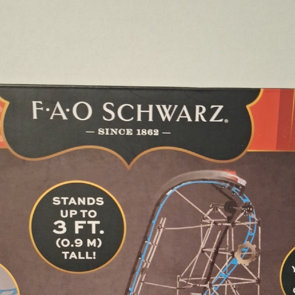 FAO Schwarz Motorized Coaster Building Set - Picture 2 of 7